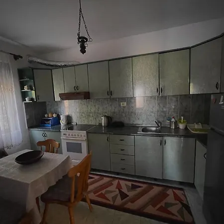 Lantställe The House Of Olives Vorë